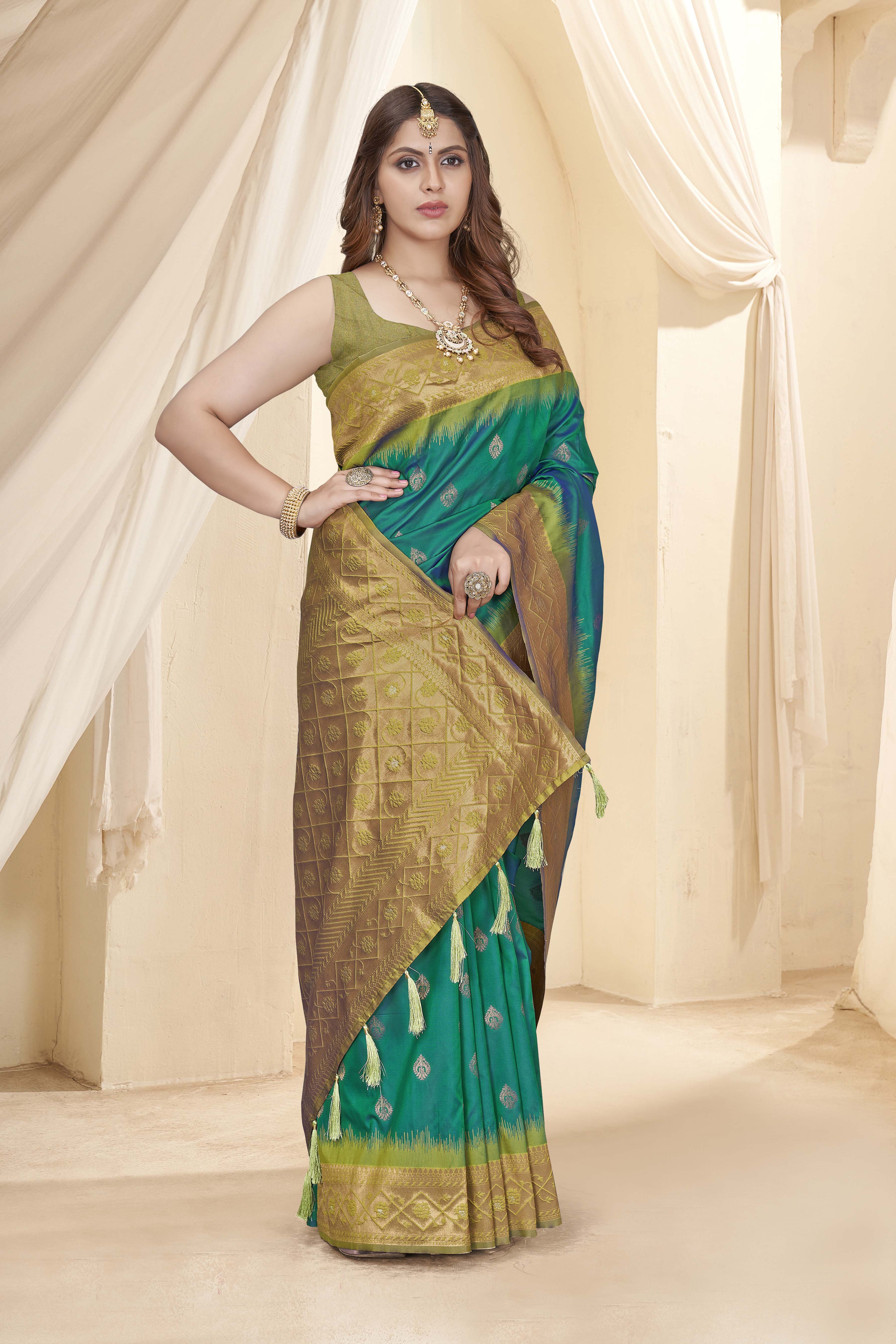 Dark Green Wedding Wear Pure Silk Saree