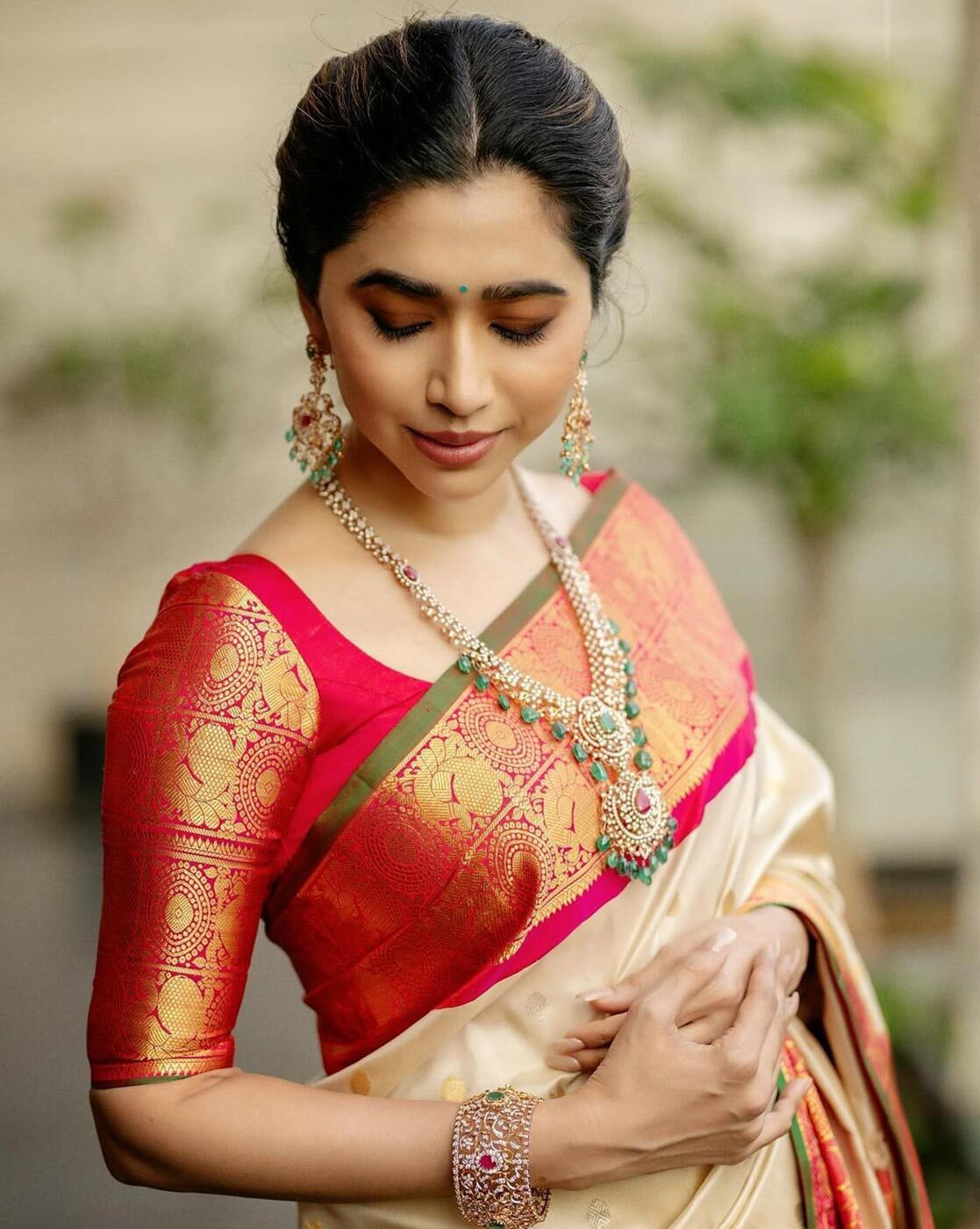 New Dollection White Kanjivaram Silk Saree