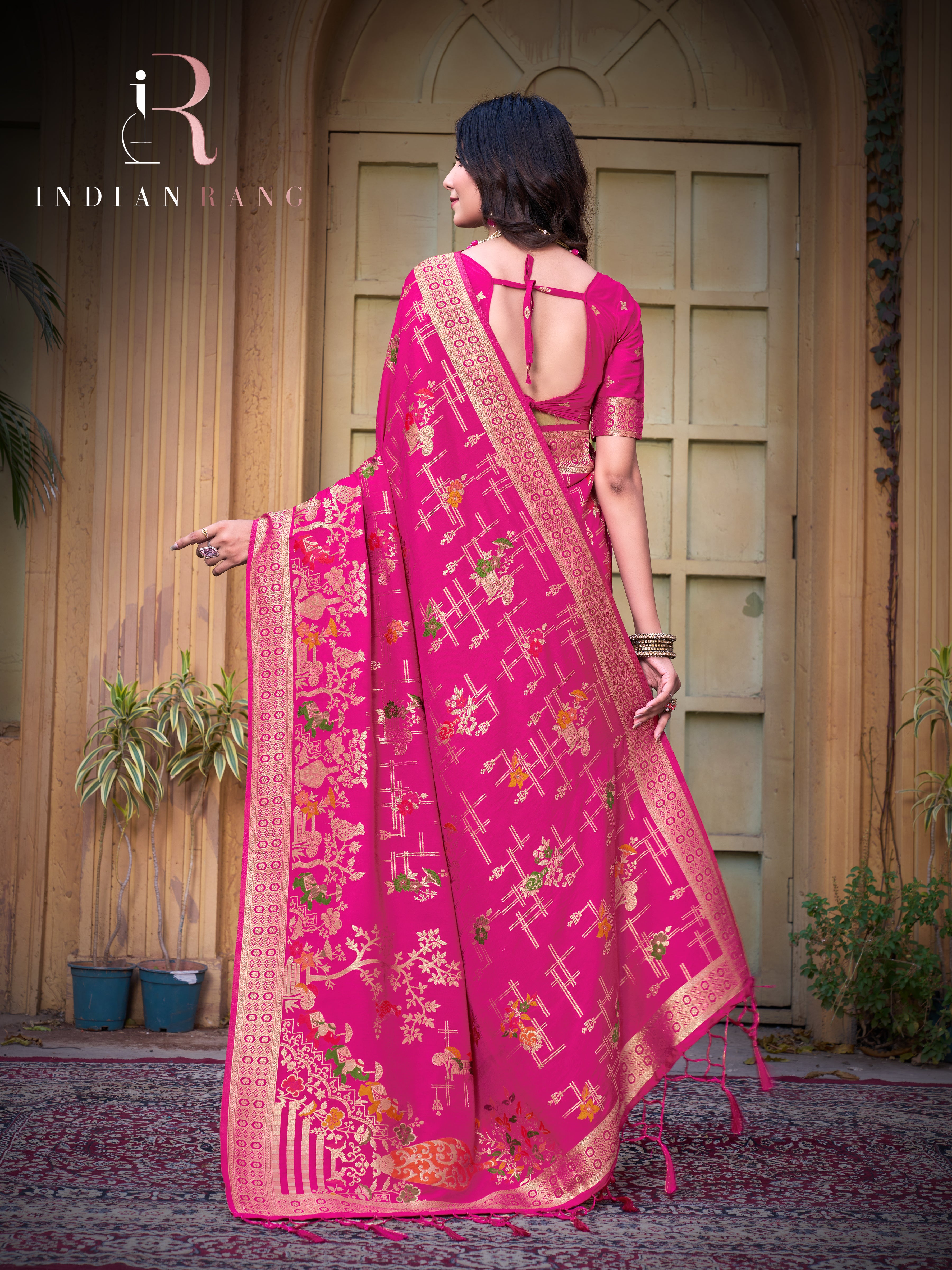 Pink Color Beautiful Pure Silk Stylish Saree