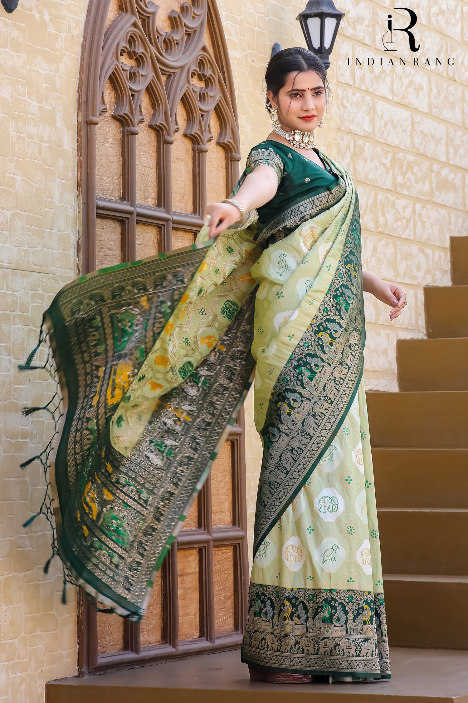 Trendy Designer Dola Silk Soft Saree