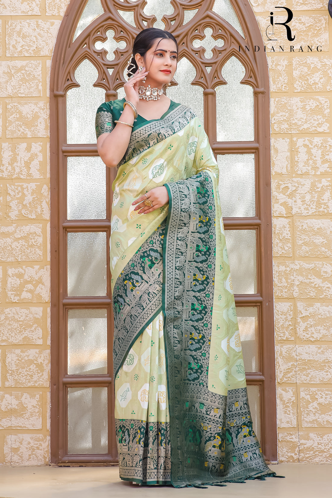 Trendy Designer Dola Silk Soft Saree