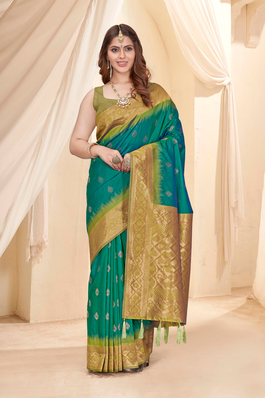 Dark Green Wedding Wear Pure Silk Saree