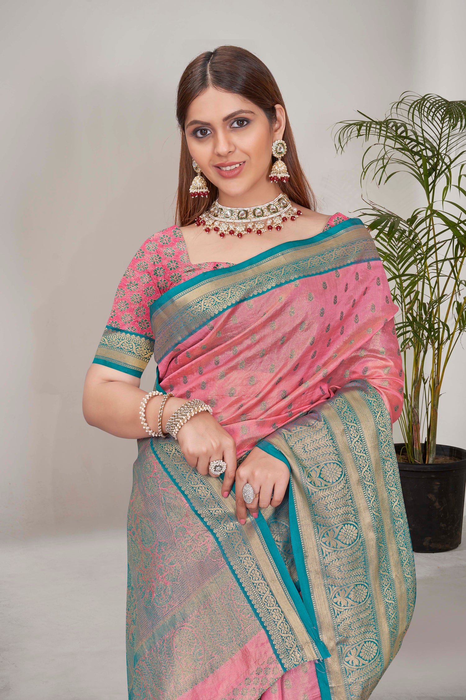 Casual Wear Tissue Silk Trading Saree