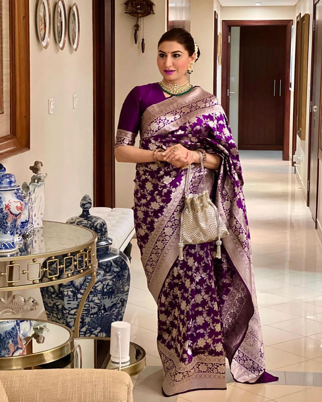 New Purple Color Banarasi Silk Saree With Zari Border