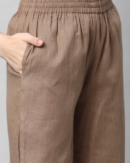 Relaxed Straight Leg Trousers ( Brown )