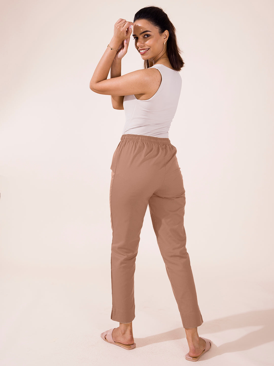 Mid-Rise Cropped Cotton Pant Trousers (Brown)