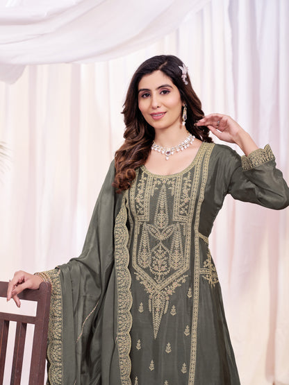 Attractive Grey Salwar Suit