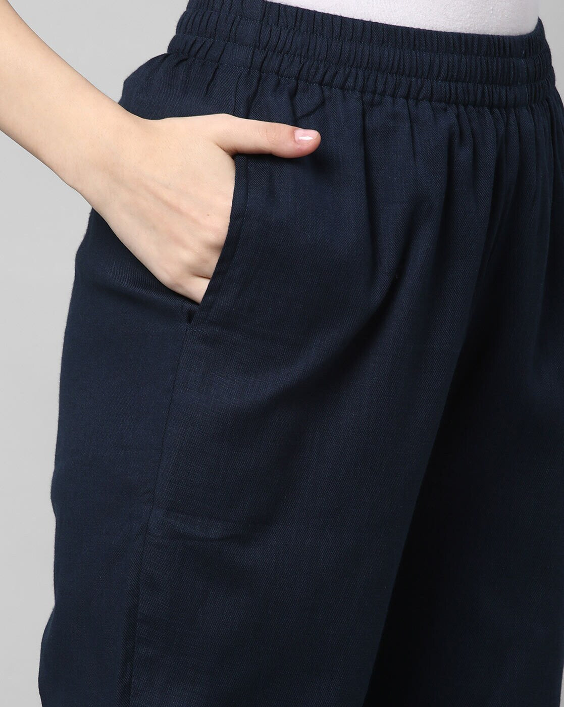 Relaxed Straight Leg Trousers ( Navy Blue )