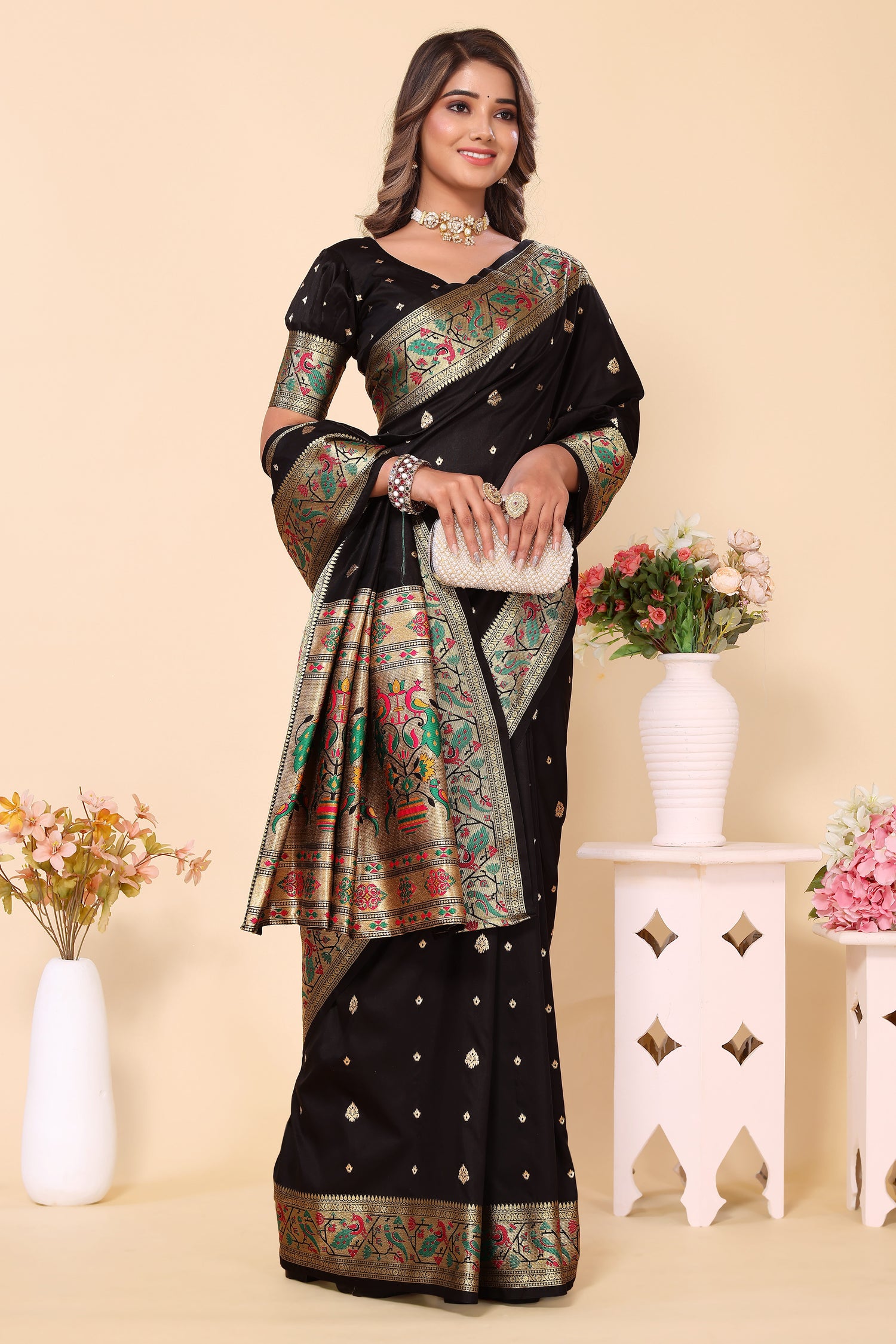 Graceful Black Paithani Silk Stylish Saree