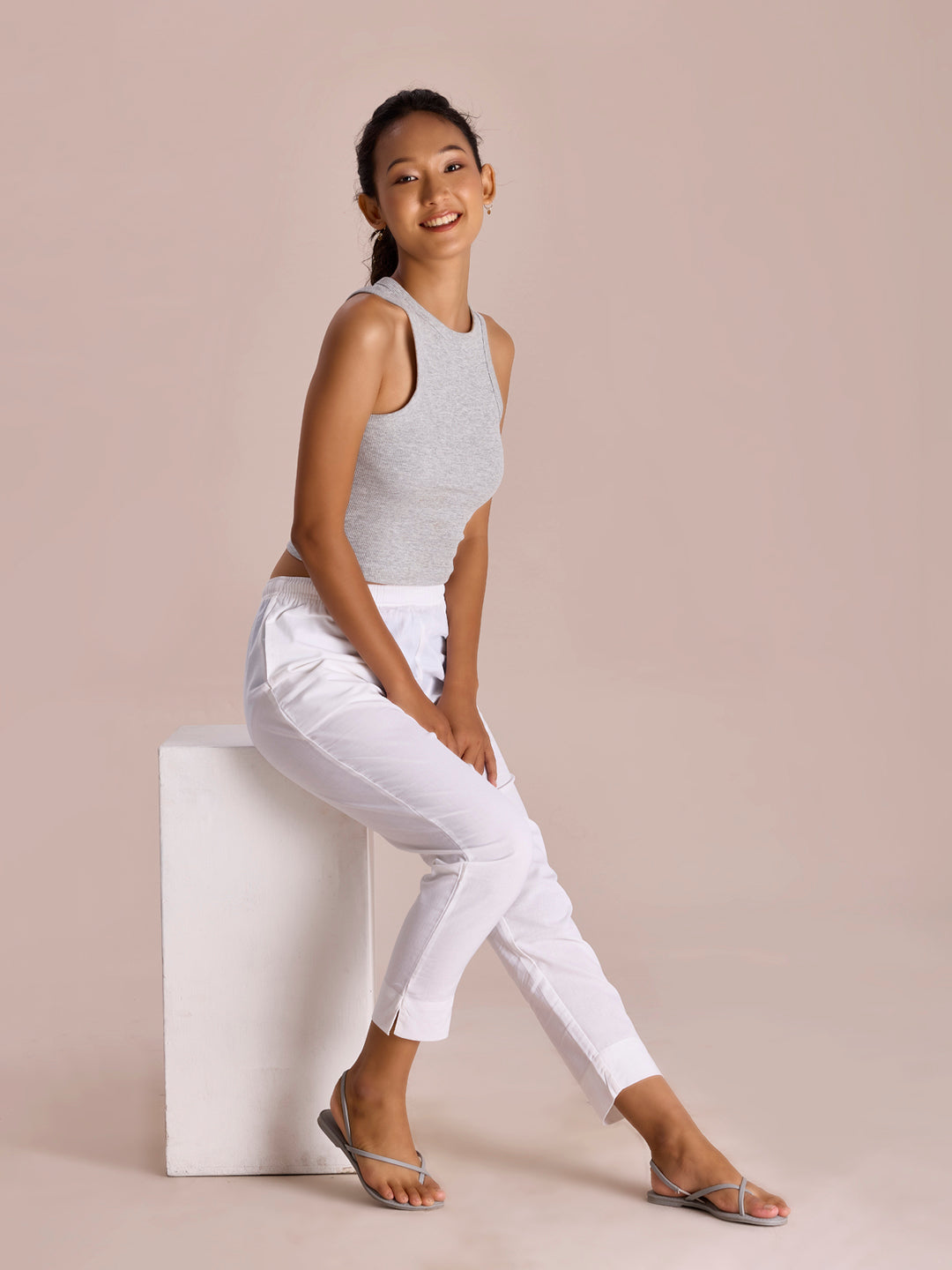 Mid-Rise Cropped Cotton Pant Trousers (White)